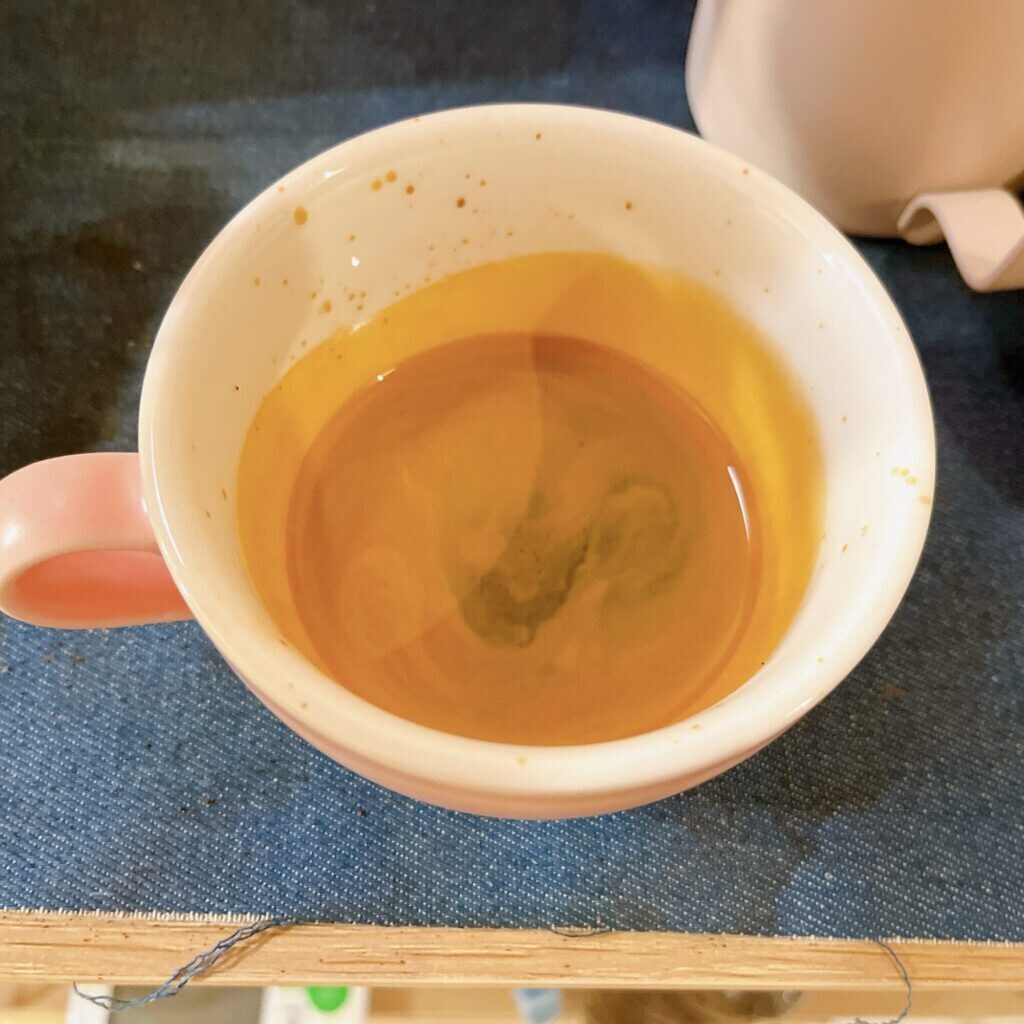 水っぽい抽出後のカップ